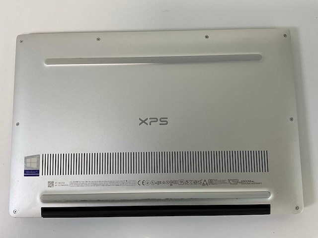 Dell xps 9380 13”, core(tm) i7 8th gen, 16 gb ram, 256 gb nvme laptop - afbeelding 6 van  7
