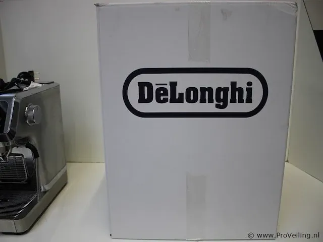 Delonghi ec9355m specialista klassieke espresso - afbeelding 4 van  5