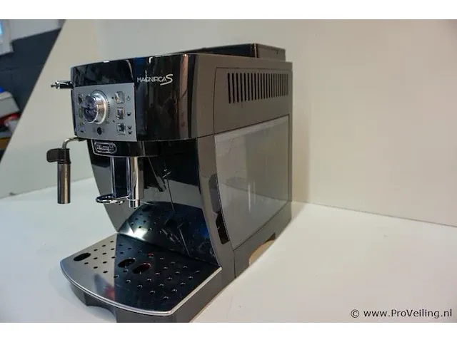 Delonghi ecam 22.113 b volautomatische espresso - afbeelding 3 van  5