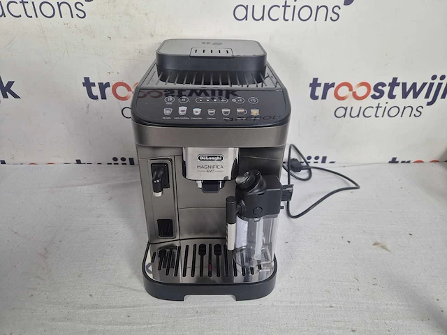 De'longhi ecam290.81.tb magnifica evo - titanium black - afbeelding 3 van  4