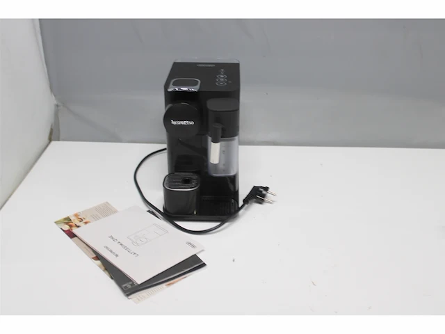De'longhi lattissima one evolution en510.w koffiecupmachine zwart - afbeelding 2 van  2