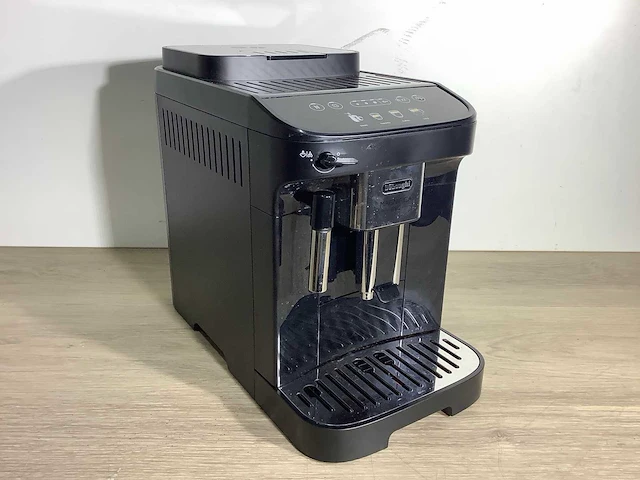 De'longhi magnifica evo ecam290.21.b koffiemachine - afbeelding 1 van  7