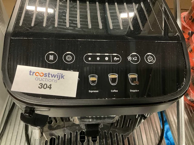 Delonghi magnifica evo koffiemachine - afbeelding 2 van  3