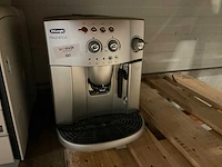 Delonghi magnifica koffiemachine - afbeelding 1 van  2