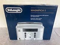 De'longhi magnifica s ecam 21.117.b - zwart - koffiemachine - afbeelding 2 van  2