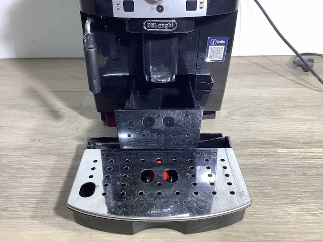 De'longhi magnifica s ecam20.110.b koffiemachine - afbeelding 7 van  9