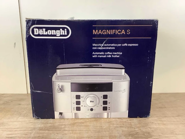 Delonghi magnifica s koffie- & espressomachines - afbeelding 2 van  6