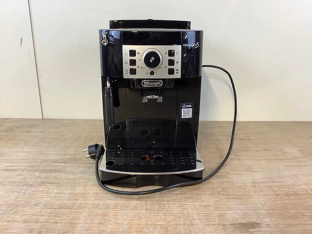 Delonghi magnifica s koffie- & espressomachines - afbeelding 3 van  6