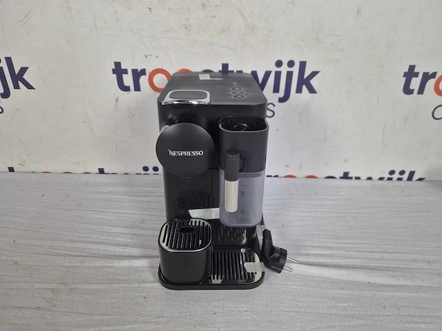 De'longhi nespresso lattissima one en510.b - zwart - afbeelding 2 van  3
