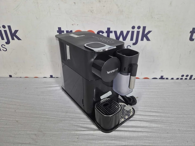 De'longhi nespresso lattissima one en510.b - zwart - afbeelding 3 van  3