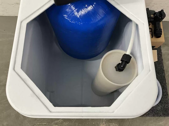 Delta - large - waterontharder - afbeelding 7 van  9