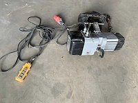 Delta 1000kg elektrische kettingtakel - afbeelding 1 van  4