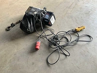 Delta 1000kg elektrische kettingtakel - afbeelding 2 van  4