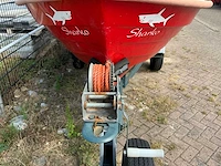 Delta 490 polyester consoleboot met buitenboordmotor - afbeelding 3 van  22