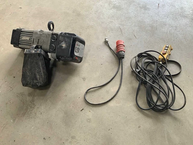 Delta 500kg elektrische kettingtakel - afbeelding 2 van  5
