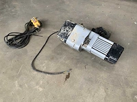 Delta 500kg elektrische kettingtakel - afbeelding 1 van  5