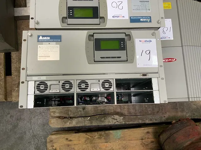 Delta dpr2700 es48/300 power system - afbeelding 2 van  4