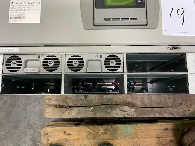 Delta dpr2700 es48/300 power system - afbeelding 4 van  4