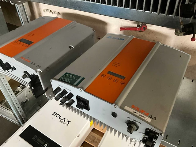 Delta solvia omvormer (4x) - afbeelding 4 van  5