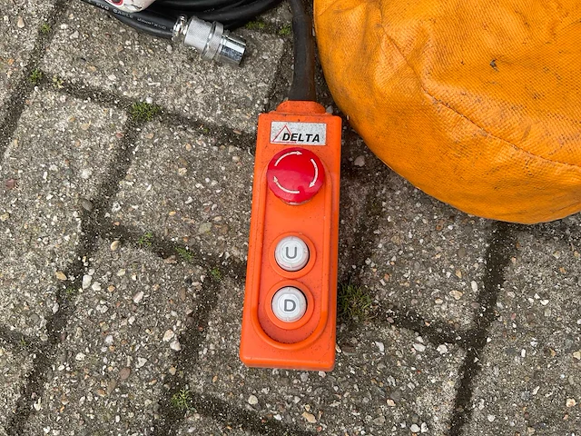 Delta us-901 elektrische karweitakel - afbeelding 6 van  7
