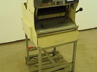 Delta - afbeelding 1 van  7