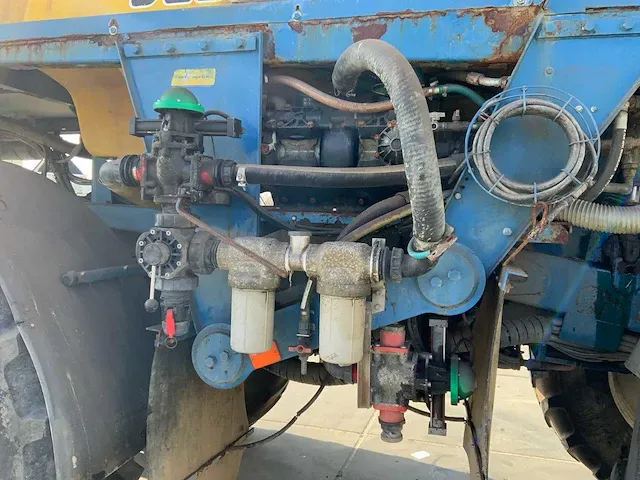 Delvano eurotrac-3000 veldspuit - afbeelding 8 van  61