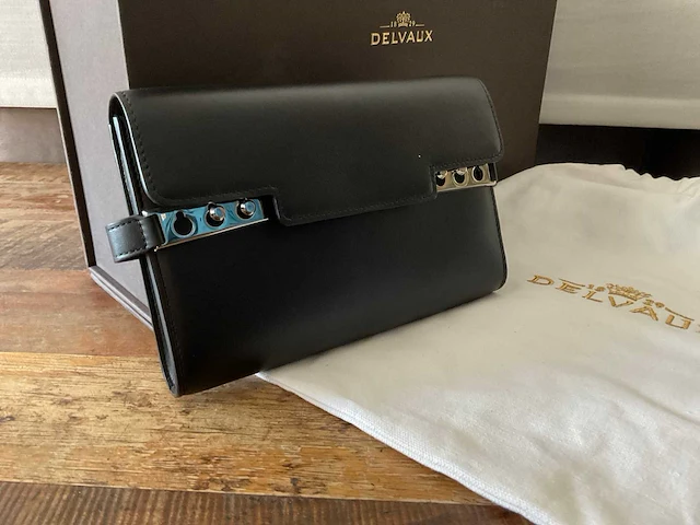 Delvaux tempete wallet on chain - afbeelding 9 van  14