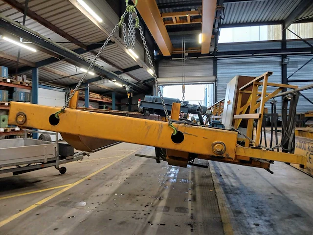 Demag - 1998 - dubbelligger - bovenloopkraan 12,5t - afbeelding 3 van  5