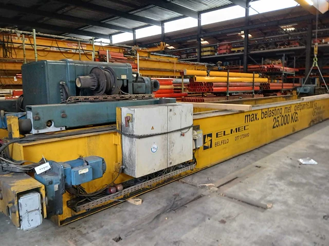 Demag - 2007 - dubbelligger - bovenloopkraan 25t - afbeelding 2 van  6
