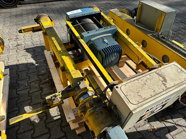 Demag - bovenloophalkraan - afbeelding 5 van  17