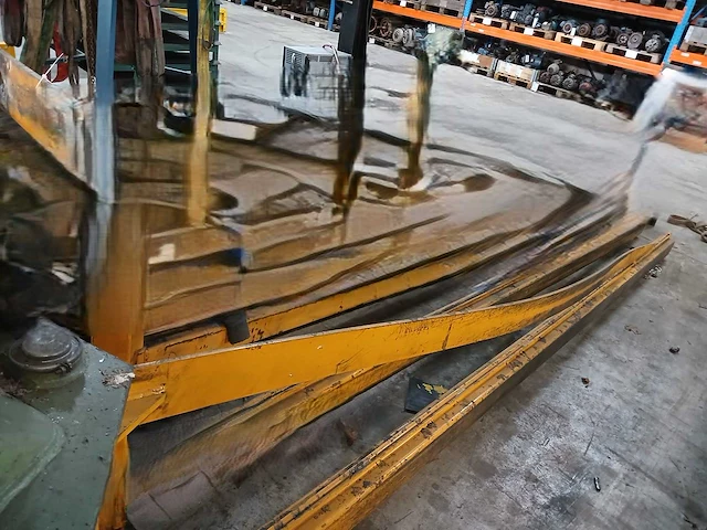 Demag - wandzwenkkraan - afbeelding 4 van  4