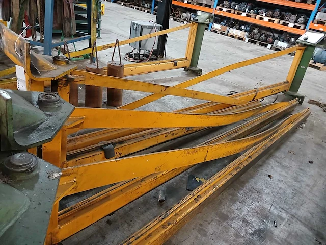 Demag - wandzwenkkraan - afbeelding 2 van  4