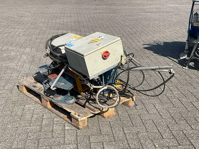 Demag bovenloopkraan - afbeelding 4 van  10