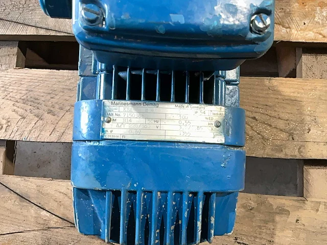 Demag d06 elektromotor met overbrenging - afbeelding 7 van  8