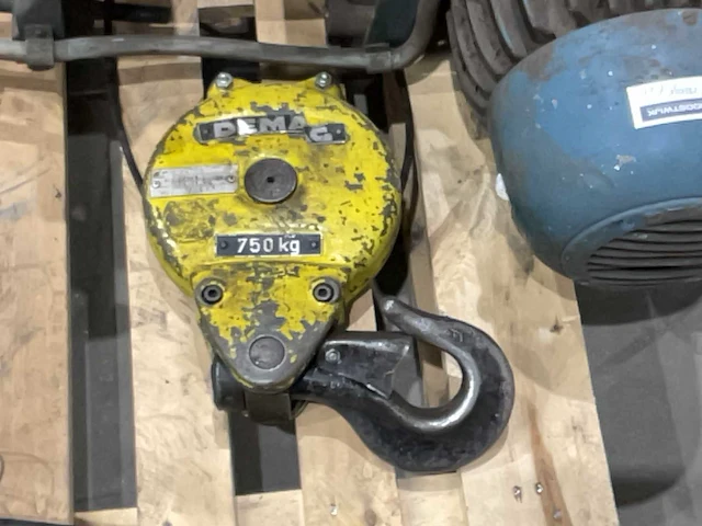 Demag elektrische takel met loopkat - afbeelding 9 van  9