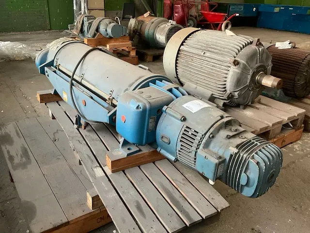 Demag p416 staalkabel takel - afbeelding 1 van  7