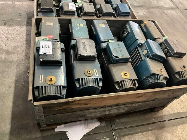 Demag wuh30dd elektromotor (10x) - afbeelding 4 van  6