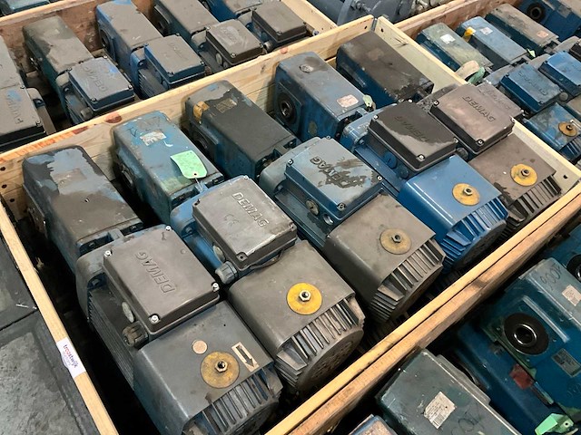 Demag wuh30dd / zba90 b4 reductormotor (10x) - afbeelding 3 van  6