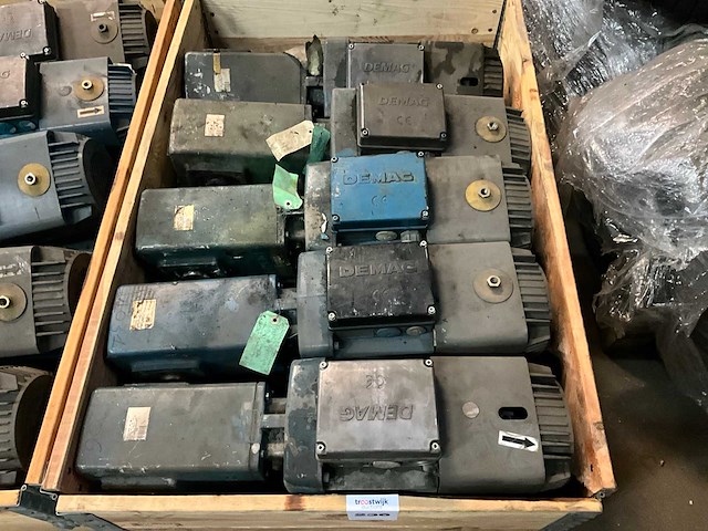Demag wuh30dd / zba90 b4 reductormotor (10x) - afbeelding 2 van  6