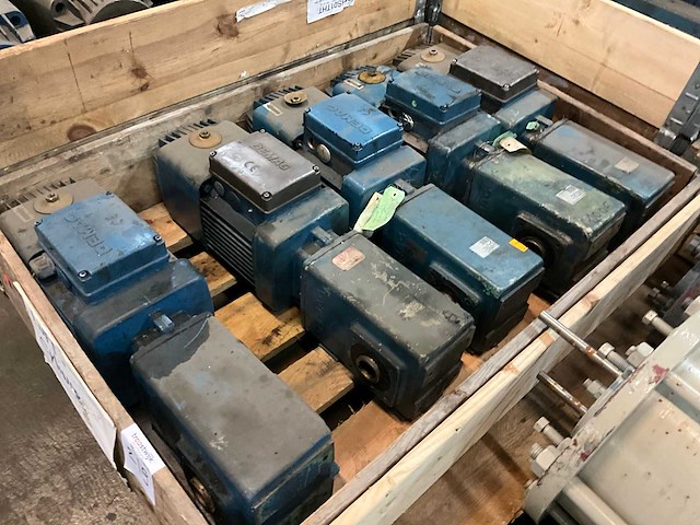 Demag wuh30dd / zba90 b4 reductormotor (5x) - afbeelding 4 van  7