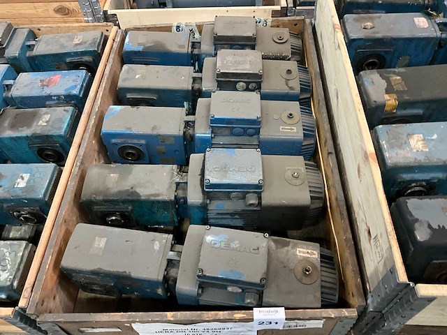 Demag wuh30dd / zba90 b4 reductormotor (5x) - afbeelding 1 van  4