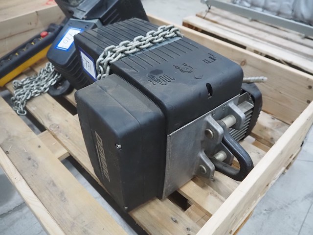 Demag - afbeelding 2 van  7