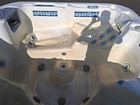 Demension one amerikaanse 6 persoons jacuzzi en buitenspa - afbeelding 5 van  26