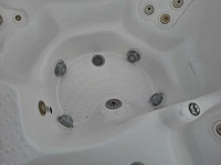Demension one spa 5 persoons amerikaans jacuzzi en buitenspa - afbeelding 2 van  31