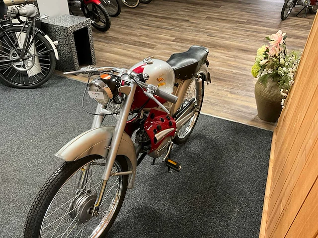 Demm 49cc brommer - afbeelding 9 van  12
