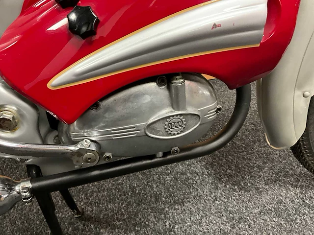 Demm 49cc brommer - afbeelding 11 van  12