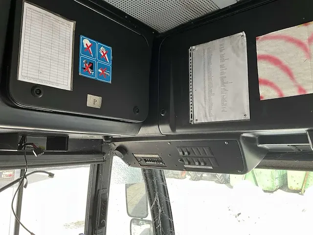 Den oudsten b95 personenbus - afbeelding 8 van  16