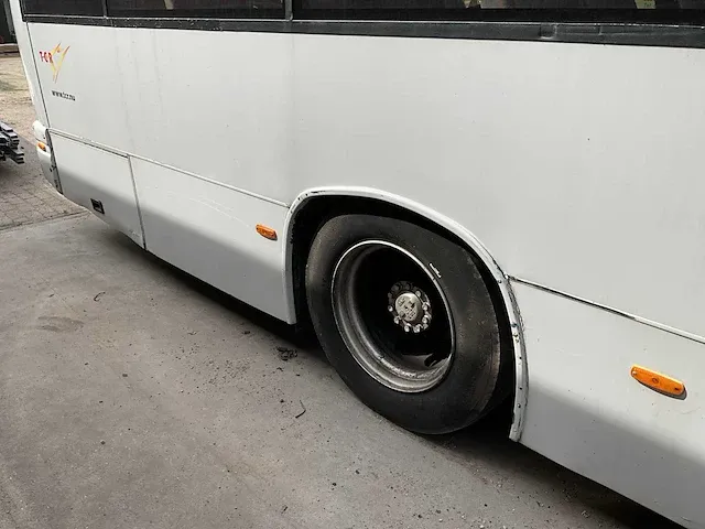 Den oudsten b95 personenbus - afbeelding 12 van  16