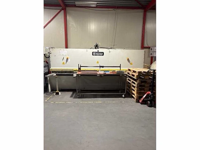 Dener - 2011 - dmmh cnc 41 06 - cnc guillotineschaar - afbeelding 3 van  6