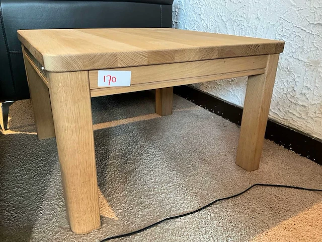 Denia eiken bijzettafel - afbeelding 1 van  4